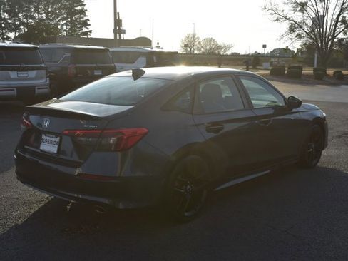 Used 2022 Honda Civic Sport image 5