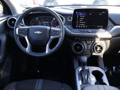 Used 2023 Chevrolet Blazer LT image 37