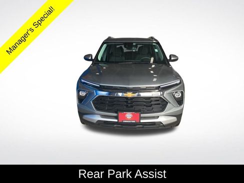 Used 2025 Chevrolet TrailBlazer LT w/ Driver Confidence Package image 13