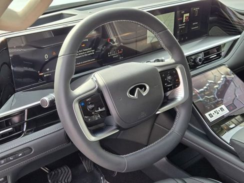 New 2026 INFINITI QX80 Luxe RWD image 25