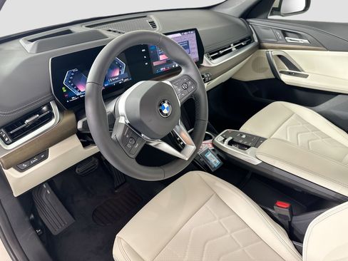 New 2026 BMW X1 xDrive28i w/ Technology Package image 9