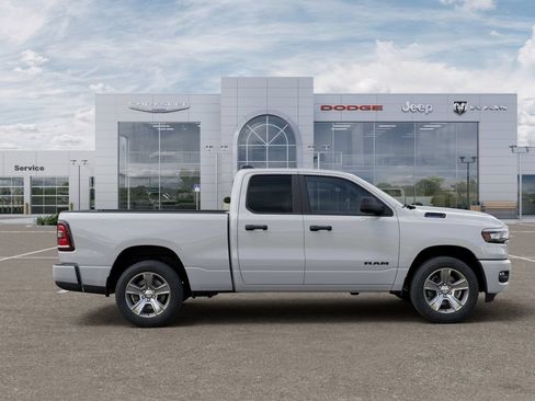 New 2026 RAM 1500 Express RWD image 23