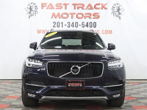 Used 2019 Volvo XC90 T6 Momentum w/ Advanced Package AWD/4WD image 2