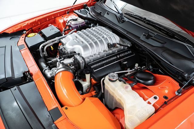 Used 2017 Dodge Challenger SRT Hellcat RWD image 40