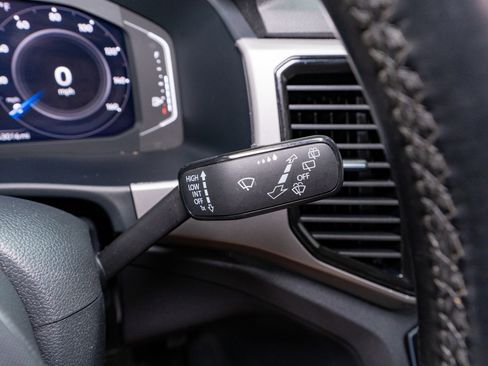 Used 2021 Volkswagen Atlas SEL FWD image 27