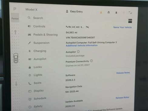 Used 2022 Tesla Model X image 17