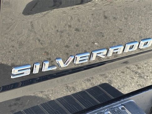 Used 2025 Chevrolet Silverado 1500 LT image 26