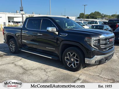 Used 2022 GMC Sierra 1500 SLT w/ SLT Convenience Package