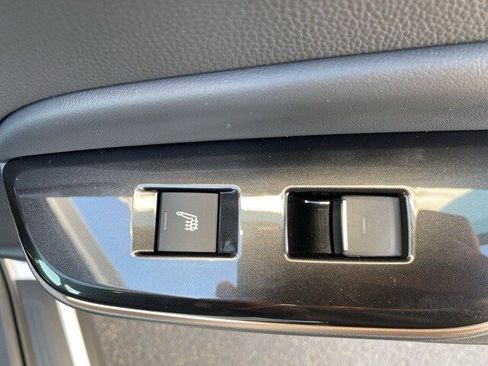 New 2025 Toyota Crown Signia image 55