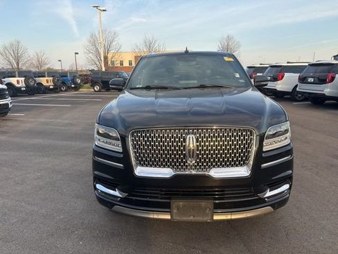 Used 2018 Lincoln Navigator L Select image 2