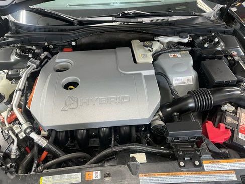 Used 2011 Lincoln MKZ Hybrid w/ 202A Rapid Spec Order Code image 30