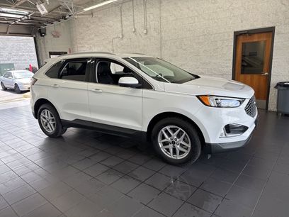 Used 2024 Ford Edge SEL w/ Convenience Package