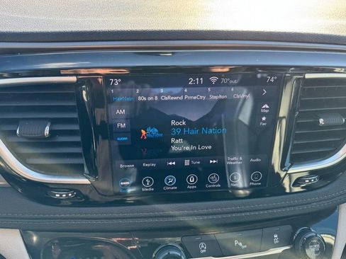 Used 2019 Chrysler Pacifica Limited image 20