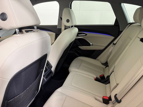 Certified 2025 Audi Q5 Premium w/ Convenience Package image 23