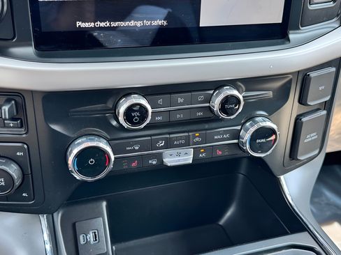 Used 2022 Ford F150 XLT w/ Equipment Group 302A High AWD/4WD image 27