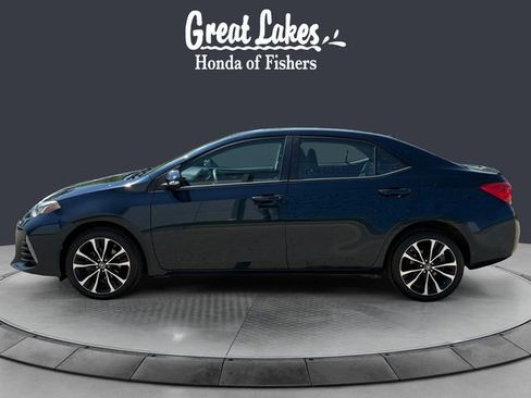 Used 2017 Toyota Corolla SE w/ Carpet Mat Package (TMS) FWD image 2