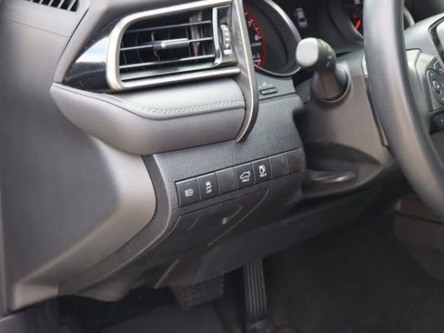 Used 2024 Toyota Camry XSE FWD image 22