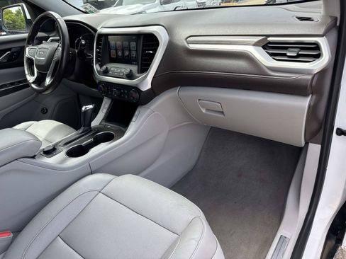 Used 2019 GMC Acadia SLT FWD image 12