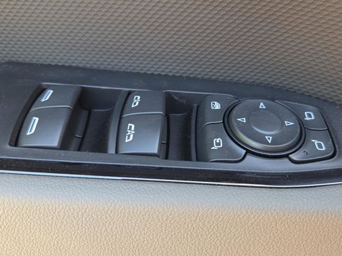 New 2026 Chevrolet Silverado 1500 ZR2 image 34