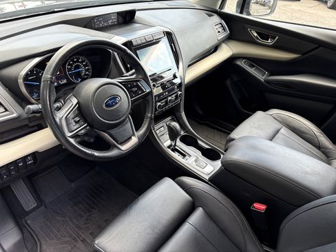 Used 2022 Subaru Ascent Limited image 23