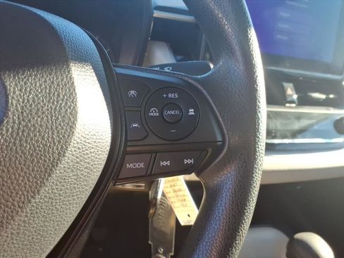 Certified 2023 Toyota Corolla LE image 17