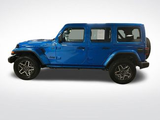 Certified 2025 Jeep Wrangler Unlimited Sahara AWD/4WD video 2