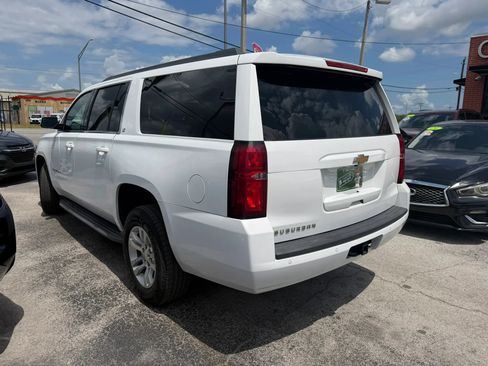 Used 2018 Chevrolet Suburban LT RWD image 5