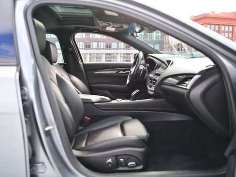 Used 2021 Cadillac CT5 V w/ Premium Package image 22