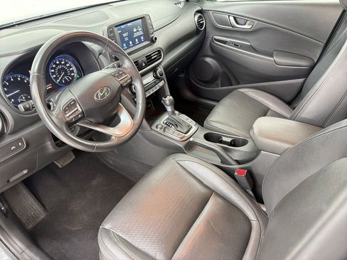 Used 2021 Hyundai Kona Limited w/ Cargo Package AWD/4WD image 4