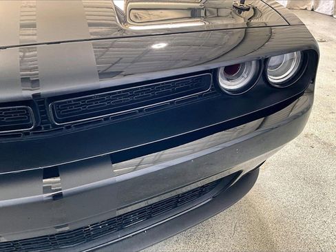 Used 2022 Dodge Challenger SXT w/ Blacktop Package image 7