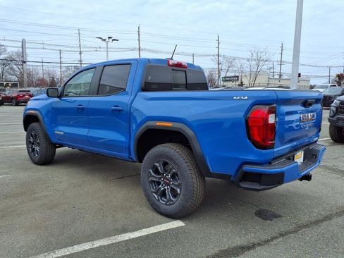 New 2025 GMC Canyon Elevation w/ Convenience Package image 4