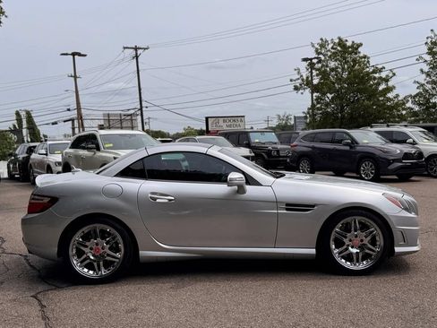 Used 2015 Mercedes-Benz SLK 250 image 8