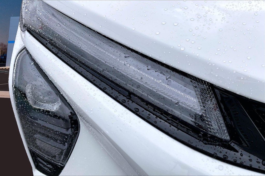 New 2026 Chevrolet Trax ACTIV w/ Sunroof Package FWD image 18