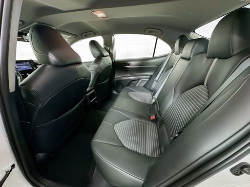 Used 2023 Toyota Camry SE image 25