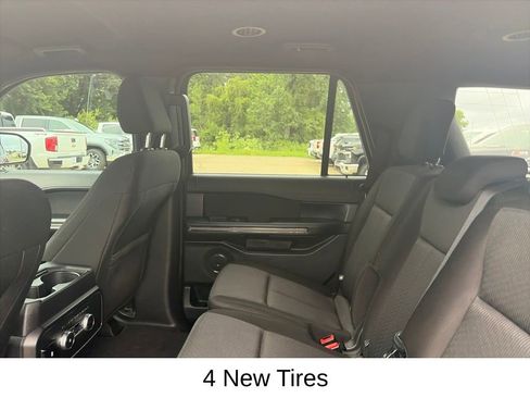Used 2021 Ford Expedition XLT AWD/4WD image 11