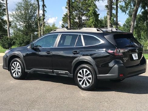 Certified 2024 Subaru Outback Premium AWD/4WD image 4