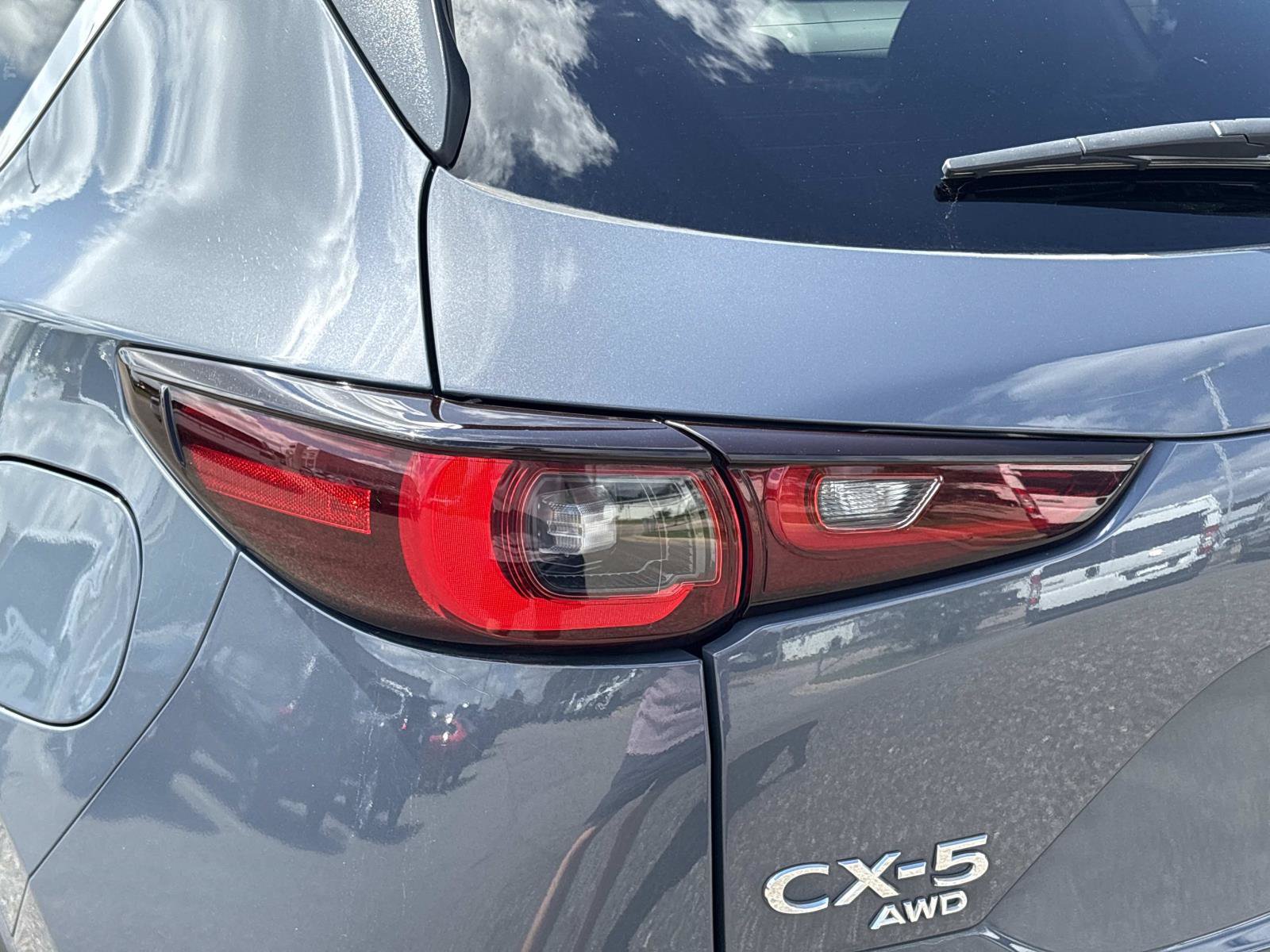 Used 2025 MAZDA CX-5 Carbon Edition AWD/4WD image 11