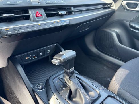 Used 2026 Kia K4 FWD image 39