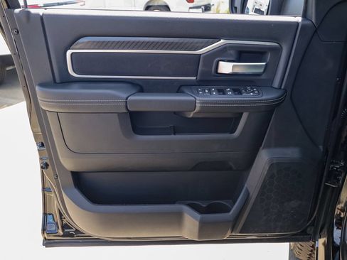 New 2026 RAM 2500 Big Horn AWD/4WD image 80