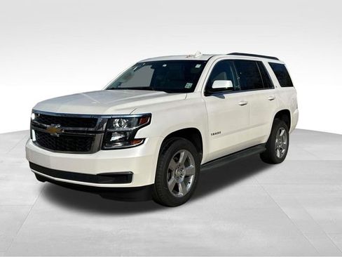 Used 2018 Chevrolet Tahoe LT image 3