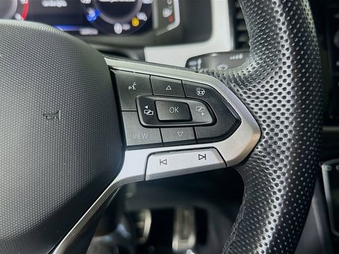 Used 2022 Volkswagen Atlas Cross Sport SEL R-Line AWD/4WD image 23