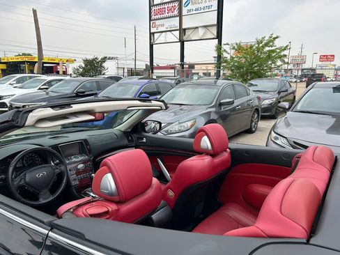 Used 2011 INFINITI G37 Limited Edition RWD image 12