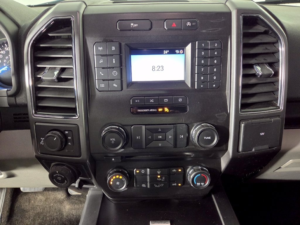 Used 2018 Ford F150 XLT w/ Heavy-Duty Payload Package AWD/4WD image 14