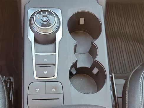 Certified 2022 Ford Escape SEL image 31