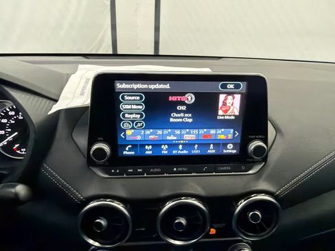 Used 2025 Nissan Sentra SV FWD image 25