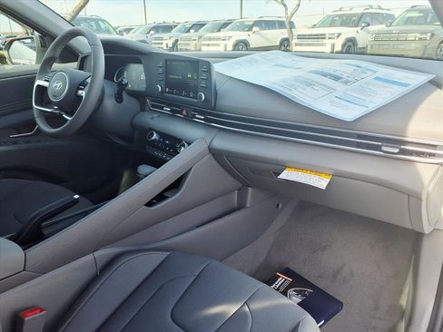 New 2026 Hyundai Elantra Sport image 6