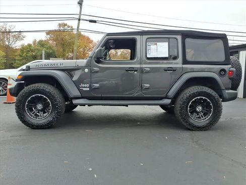 Used 2019 Jeep Wrangler Unlimited Sport S image 6