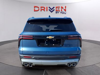 New 2026 Chevrolet Traverse LT w/ Driver Confidence Package