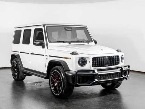 Used 2025 Mercedes-Benz G 63 AMG 4MATIC image 4