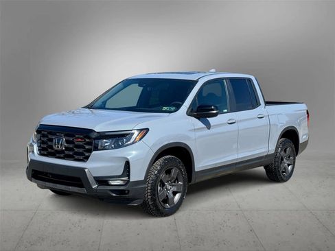 Used 2026 Honda Ridgeline TrailSport image 1